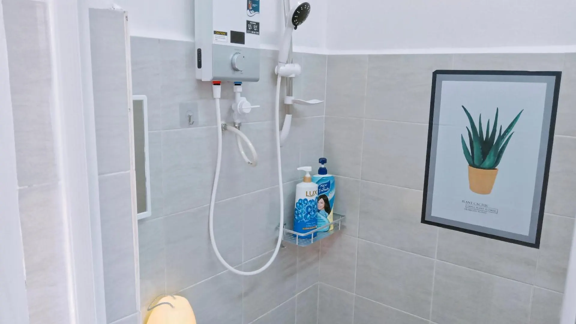 Apartment Georgetown, Up To 5 Pax, 2 Bedrooms, 1 Bathroom, 1 Car Park By Star Home