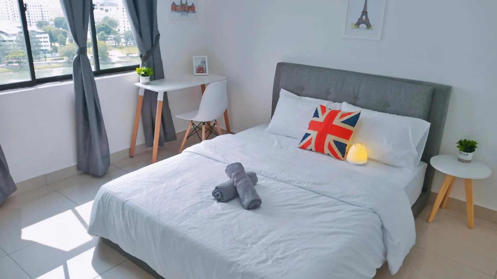 Georgetown, Up To 5 Pax, 2 Bedrooms, 1 Bathroom, 1 Car Park By Star Home 0*, George Town Malaysia